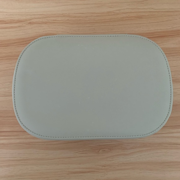 Monos Metro Cosmetic Case - Picture 6 of 8